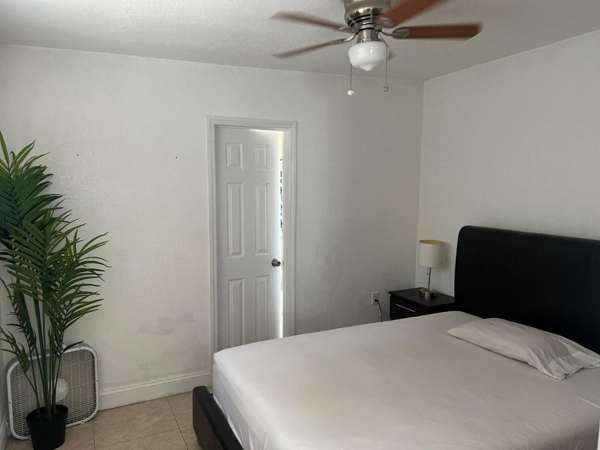 فيلا Miami Haven By Airport المظهر الخارجي الصورة