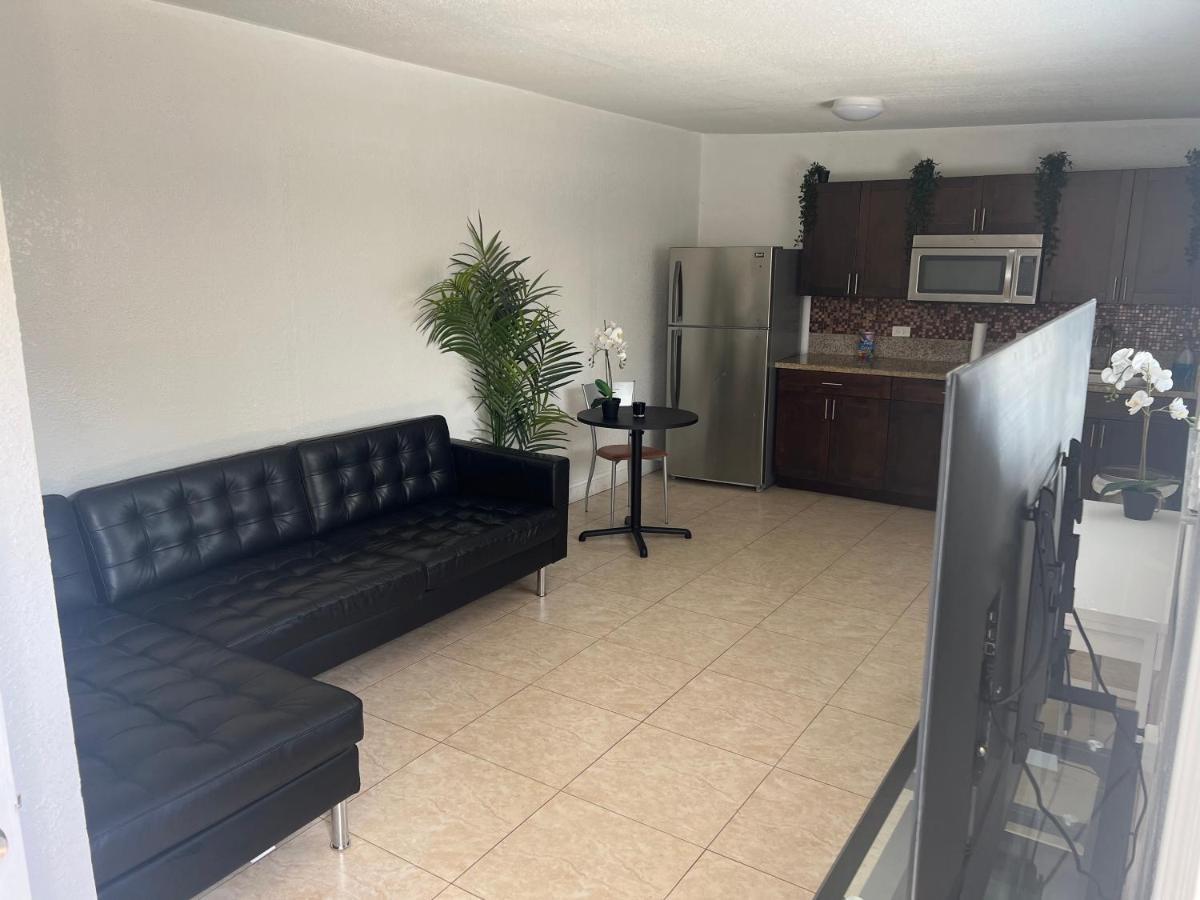 فيلا Miami Haven By Airport المظهر الخارجي الصورة